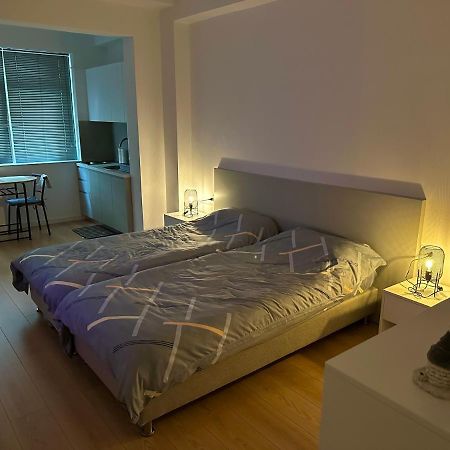 Johana Blloku Apartment In Amazing Location! Tirana Buitenkant foto